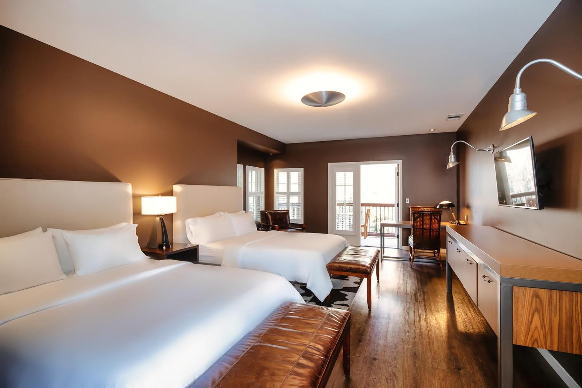 Hotel Appellation - Wine & Roses And